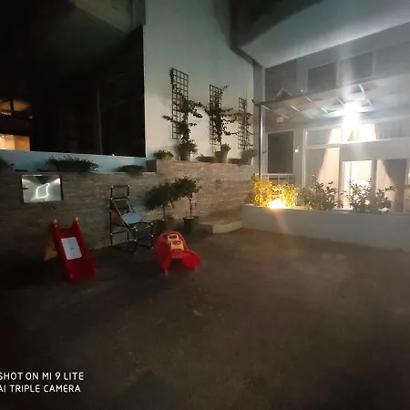 Apartment Kamares *